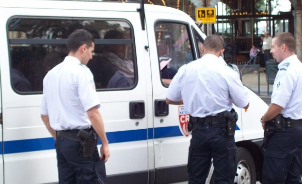 Френската полиция отрече да е заловила стрелеца 