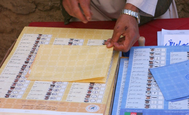 Обявиха списъка с кандидатите за президентските избори в Афганистан 