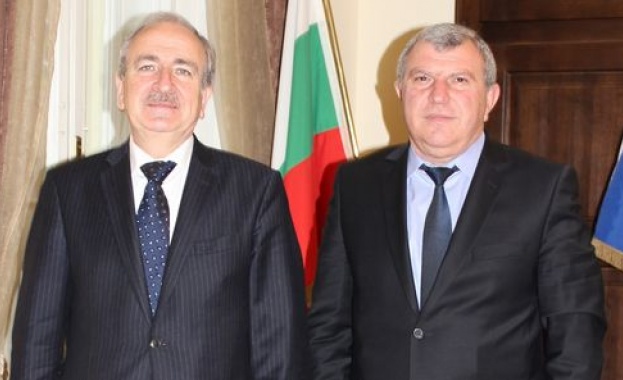 Греков: Ефективността ще дойде и от намирането на пазари