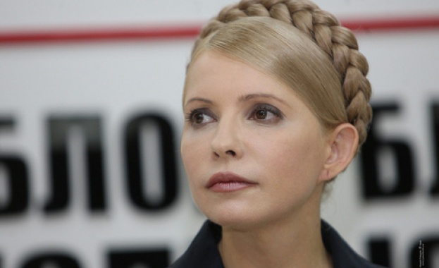 Тимошенко заплаши Порошенко с масови протести, ако фалшифицира президентските избори