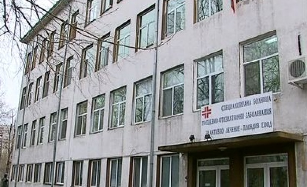 Червена общинарка пита Тотев: Защо още няма конкурс за шеф на Белодробна?