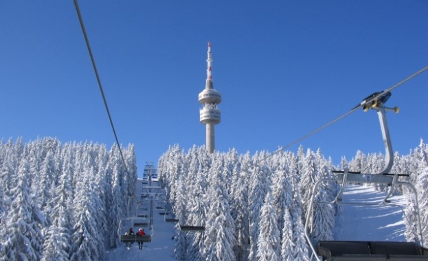 С над 30% по ниски такси в Пампорово 