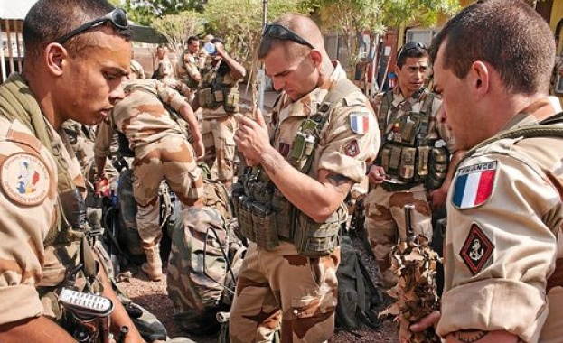 Френските миротворци напускат Косово