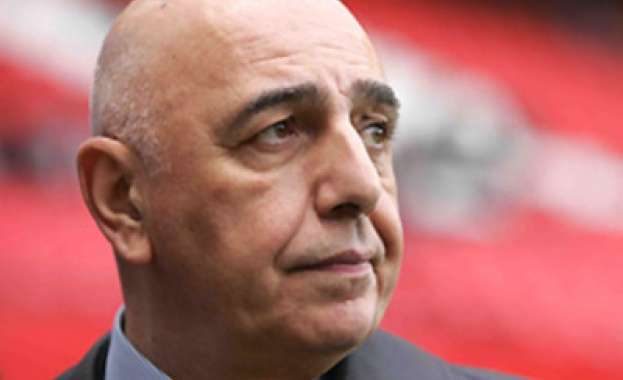 Галиани си тръгва след мача с Аякс 