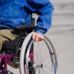 Хора с увреждания излязоха на протест пред Министерския съвет