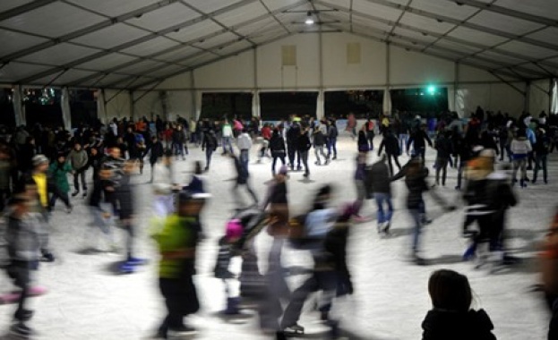 Ледената пързалка на Ариана отваря на 8 декември 