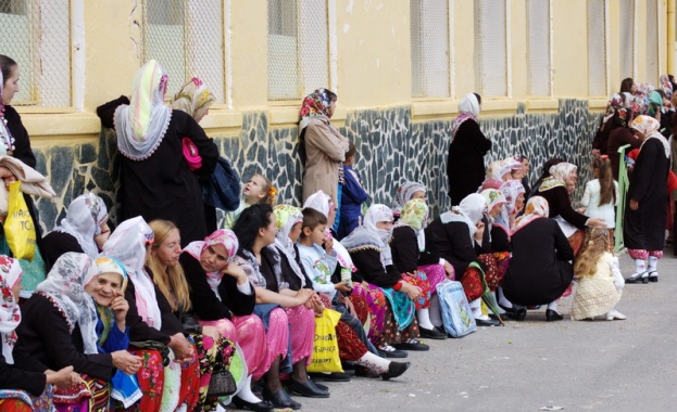 Помак да се наричаш