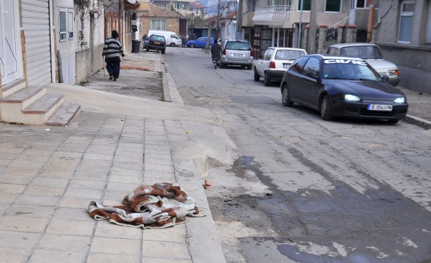 Болен младеж се самозапали във Варна /снимки/