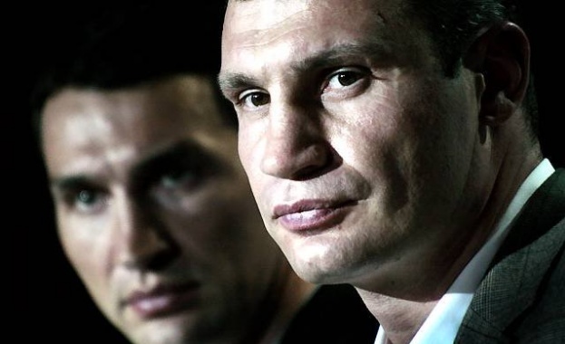 Братя Кличко под обсада