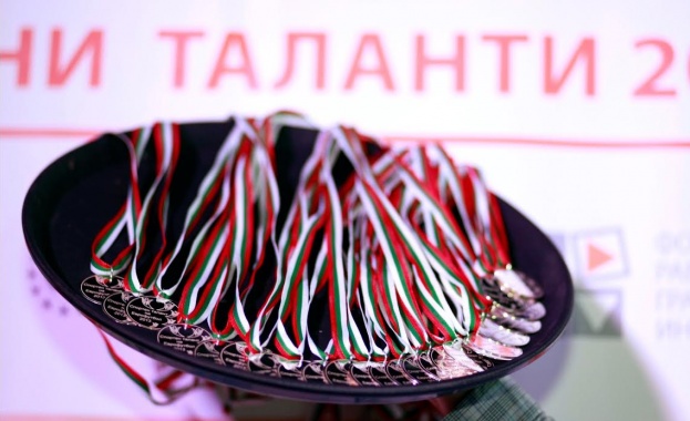 "Еврофутбол" награди спортните ни таланти 