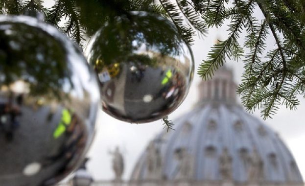 Коледно настроение във Ватикана