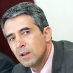 Плевнелиев и Мая Манолова на ски в Банско