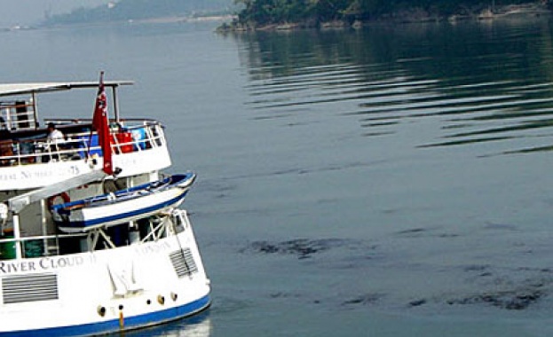 Пет кораба се удариха в река Дунав 