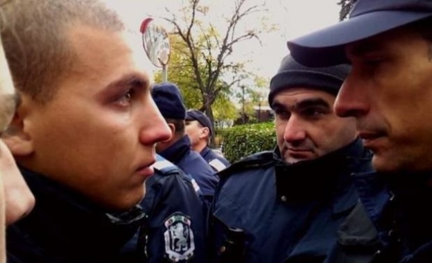 Ранобудните студенти от ВТУ се обявиха срещу полицейското насилие