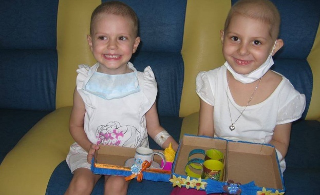 Има ли Дядо Коледа за тежкоболните деца във Варна? Само във Варна ли?!