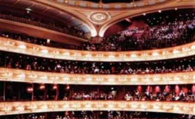 Английската национална опера - на кино