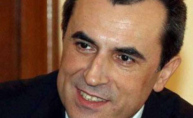 Орешарски пожела успех на новия варненски митрополит 