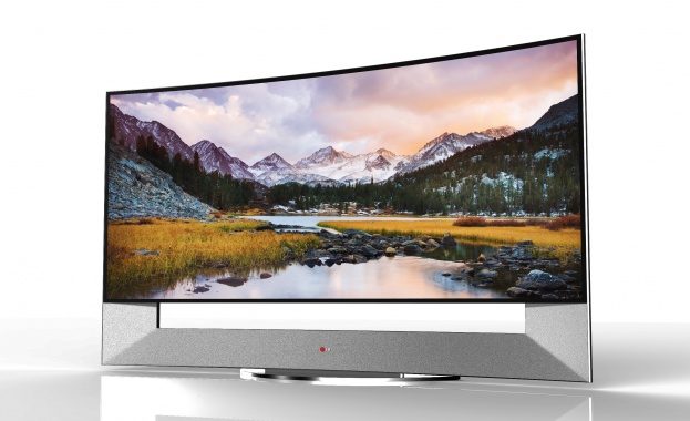 LG ще покаже първия в света извит 105-инчов ULTRA HD телевизор на CES 2014