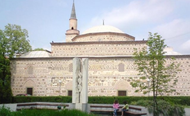 Съдът не даде на мюфтийството Ески джамия