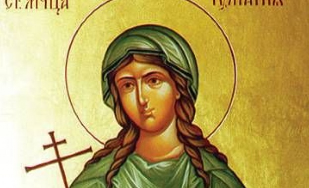 Св Юлиания била дъщеря на знатни и богати родители езичници