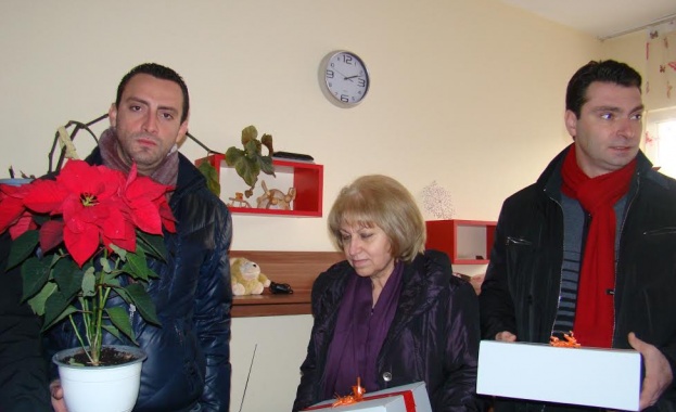 БСП направи коледно дарение на Дома за деца "Асен Златарев" 