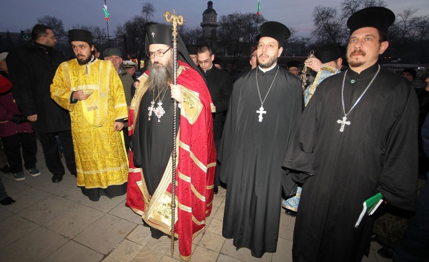Варна посрещна новия си митрополит /обновена/