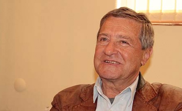 Дадено ни е свише да се обичаме 