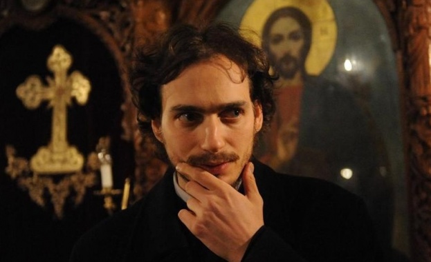 Бог ни учи на любов, омразата е от страдание