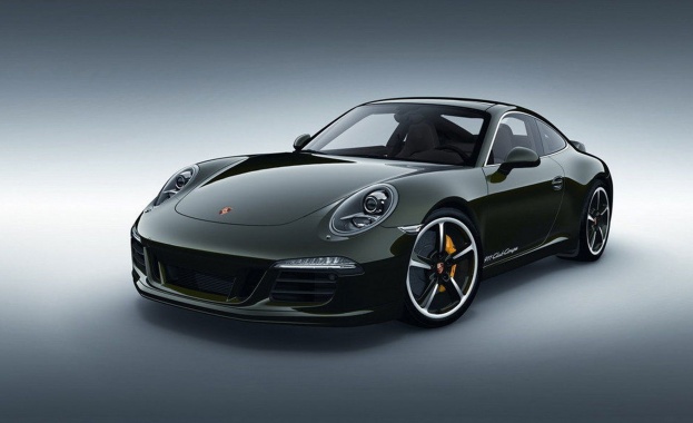 Porsche готви всъдеходна версия на модела си 911