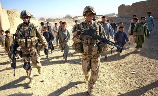 Германия е похарчила 11 млрд за мисиите си в Афганистан