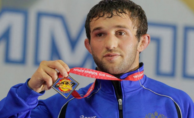 Загина световният шампион по борба Бесик Кудухов