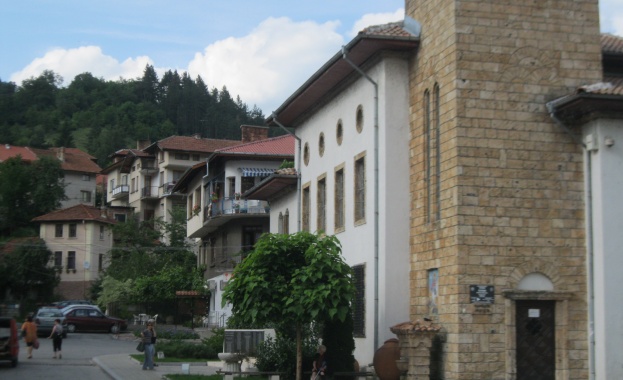 Близо 30 000 души ще посрещнат Нова година в Ловешко