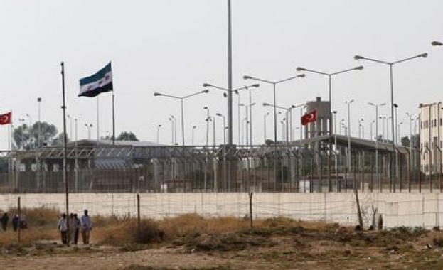 Турски жандармеристи осуетиха опит за контрабанда на оръжия за Сирия 