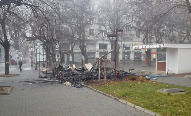 Разследват пожара в офиса на "България без цензура"