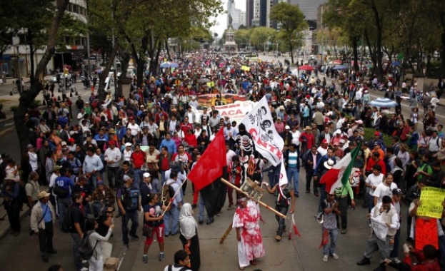Разтуриха протест в Мексико, продължаващ вече 3 месеца 