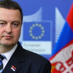 Дачич: ЕС си заравя главата в земята