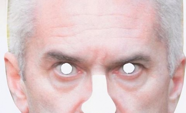 Как да си направите маска на Болен и да му вземете имунитета