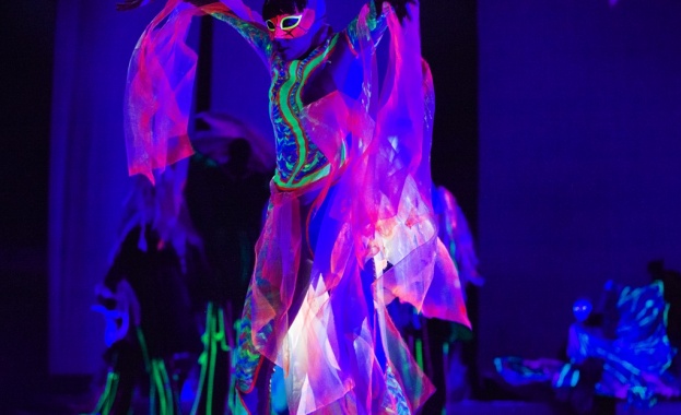 Спектакълът „Мистерията Еньовден“ в три поредни дни през април