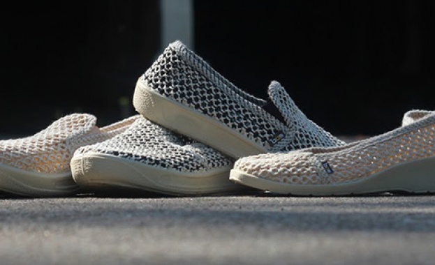 Американците полудяха по българските плетени обувки 