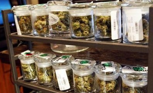 Продавачите на марихуана в Колорадо заработили над 5 млн. за седмица