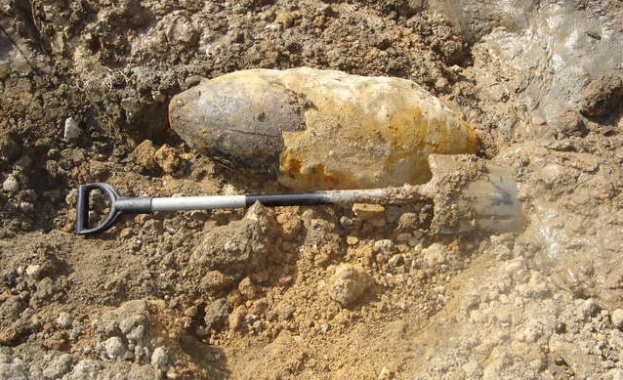 Взривиха 200-килограмовата бомба, намерена в центъра на София