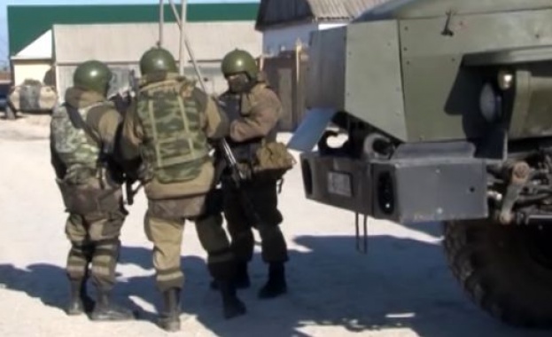 Откриха 50-килограмова бомба в дом на терористи в Дагестан 