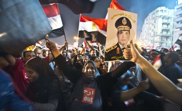 Одобриха новата конституция в Египет 