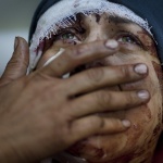 Когато слоновете излязат на война, страда тревата