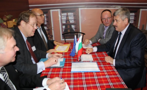 Абазов се срещна с говорителя на УС на Земеделската спомагателна банка 