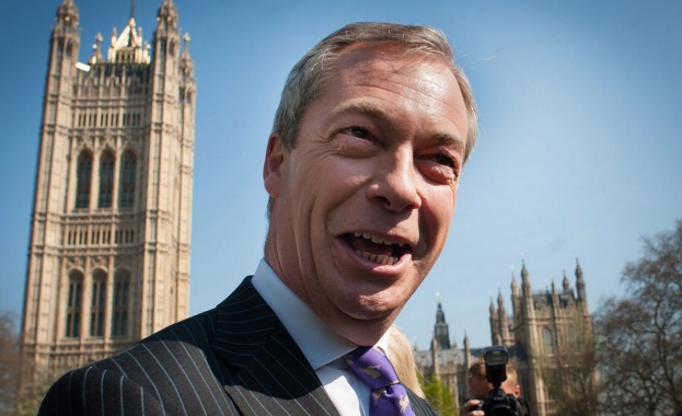 Подкрепата за еврофобската формация на Фараж расте