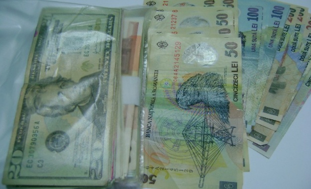 Недекларирана валута иззеха митническите служители на Малко Търново