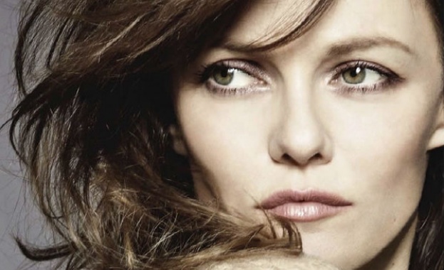 Ванеса Паради нападна новата на Джони Деп 