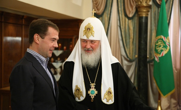 Повече от 30 милиона долара са събрани за възстановяването на руския манастир на Атон