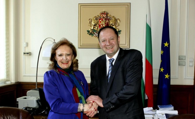 Миков се срещна с посланика на Хърватия Лйерка Алайбек 